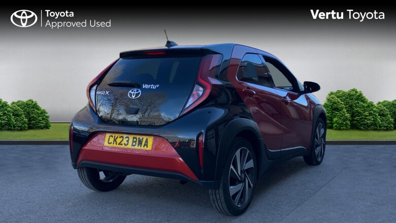 Toyota Aygo X 1.0 VVT-i Edge 5dr Petrol Hatchback